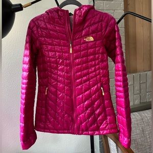 The North Face Thermoball Hooded Jacket Xsmall